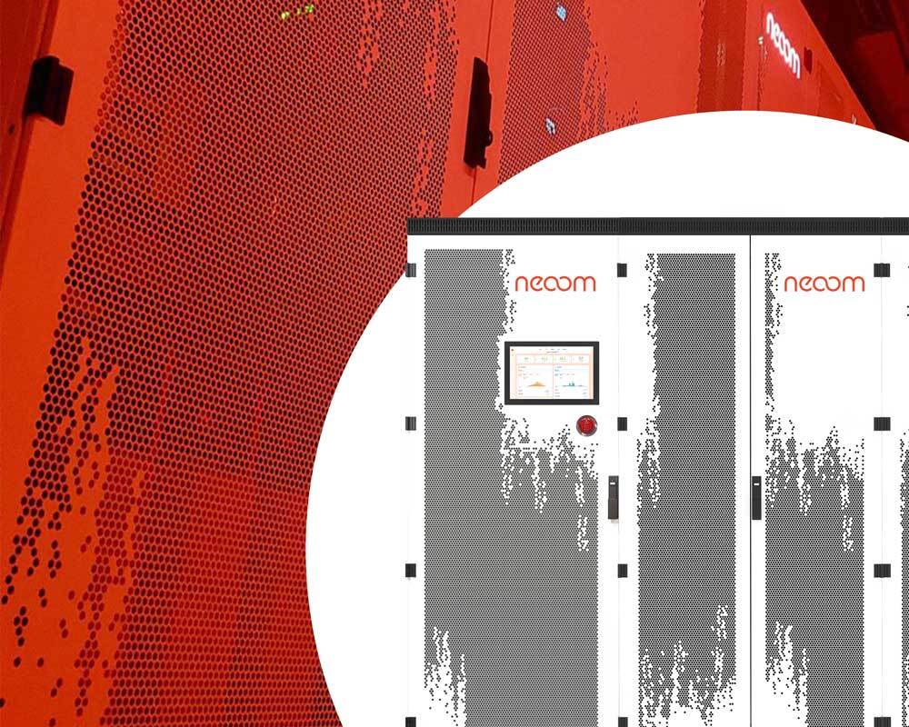 neoom Indoor-Gewerbespeicher mit Touchpanel für die Aufstellung im Technikraum