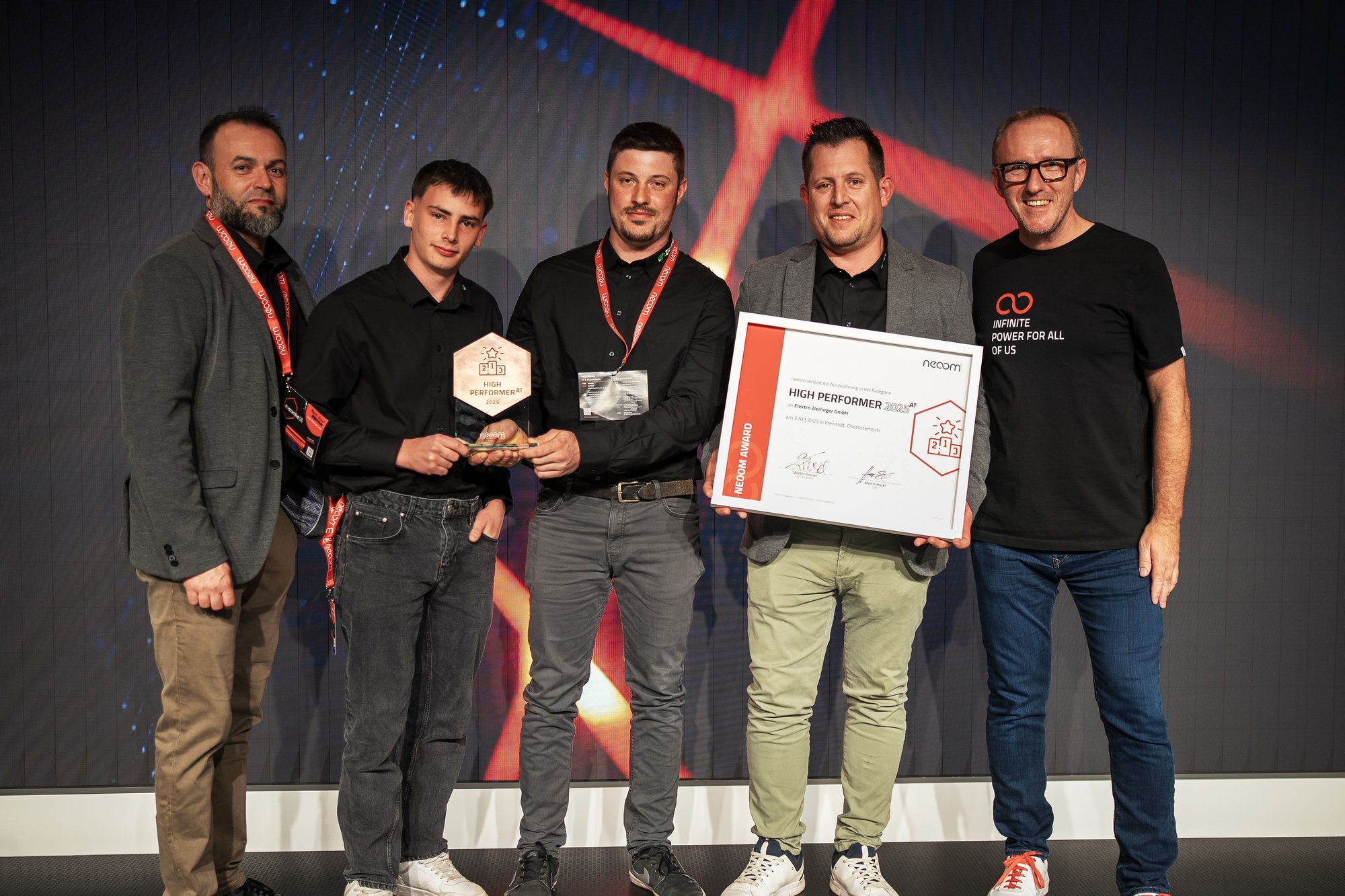 NeoomLive06_neoom_award_APZierlinger