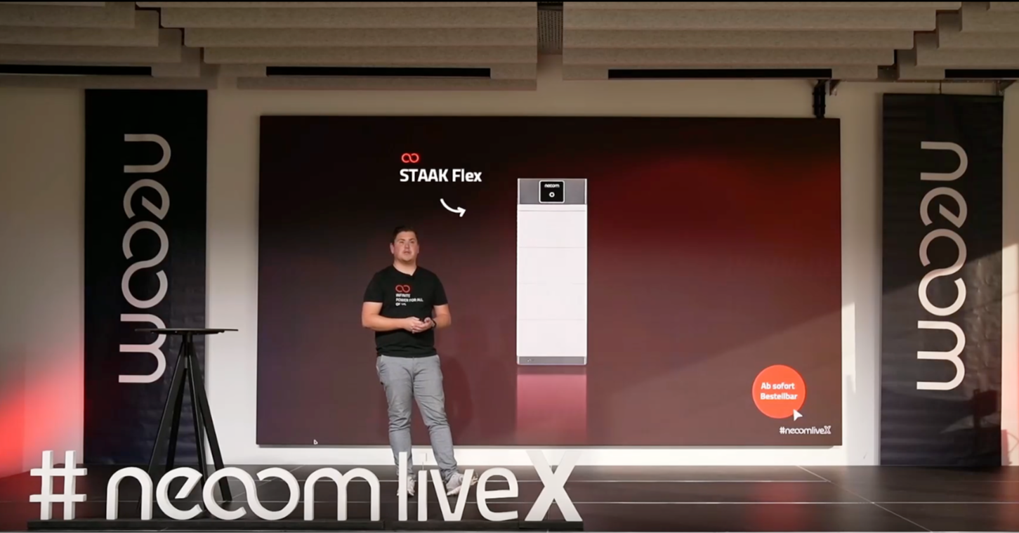 neoomliveX25_STAAK_Flex_2-1