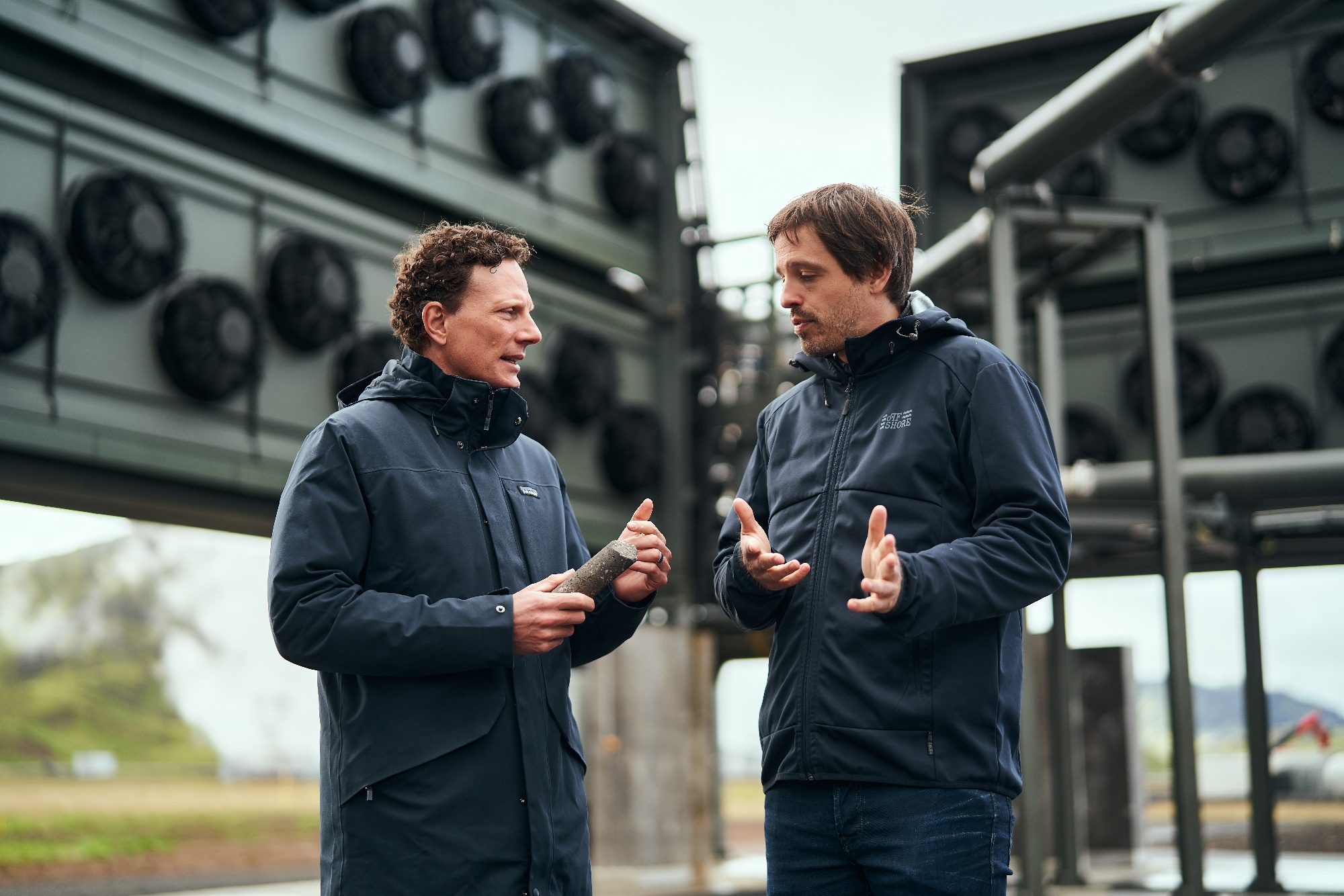 Climeworks Orca plant in Iceland with founders C.Gebald and J.Wurzbacher, Image 10, Copyright Climeworks