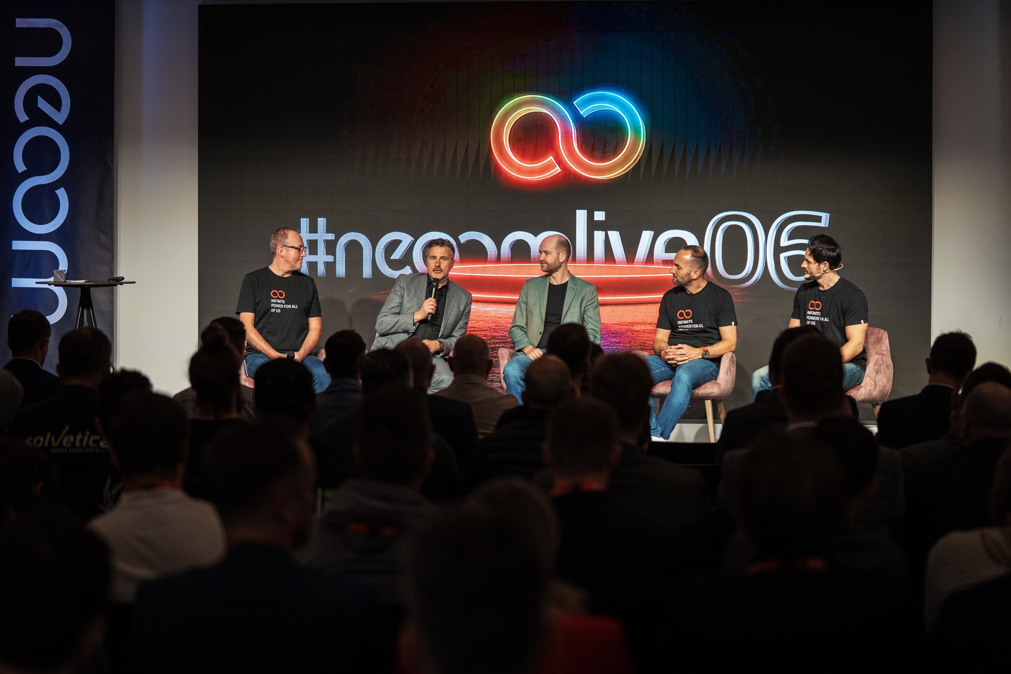 neoomlive06_expertentalk_hackl_ennikl_nußbaummüller_kreisel