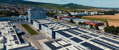 PV-Aufdach-Anlage Novomatic Headquarter