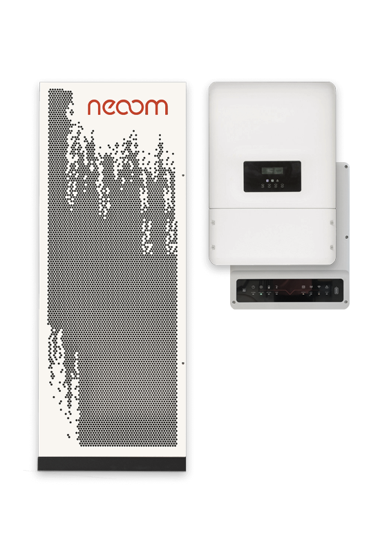 neoom KJUUBE Light is the compact hybrid home storage unit with mains backup or UPS function